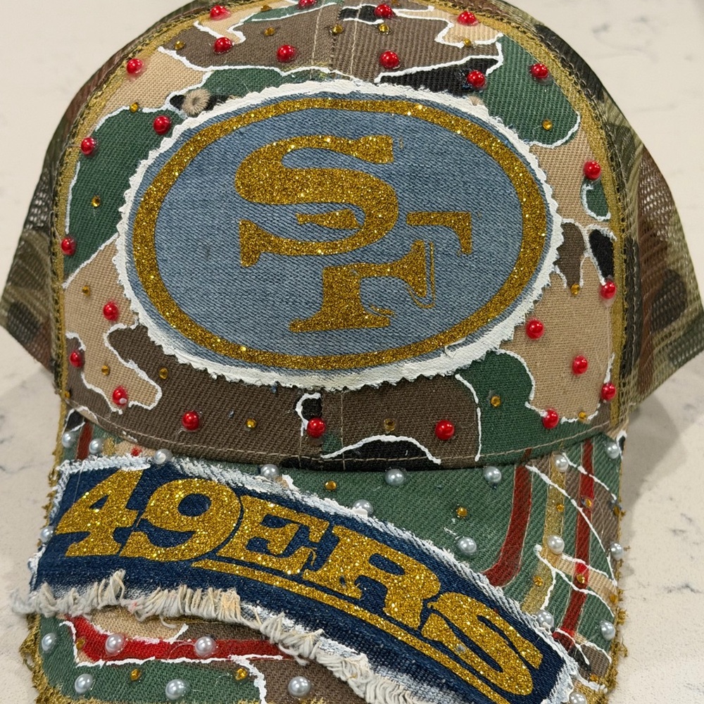 Custom Camouflage 49ers Cap with Gold Logo - Picture 4 of 5